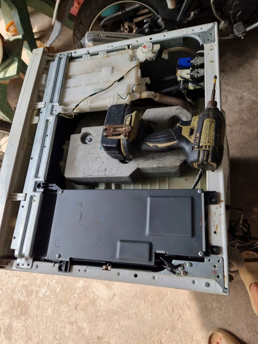 Sua may lanh Vinh Loc gia re